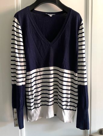 Who*s who block wool-blend knit