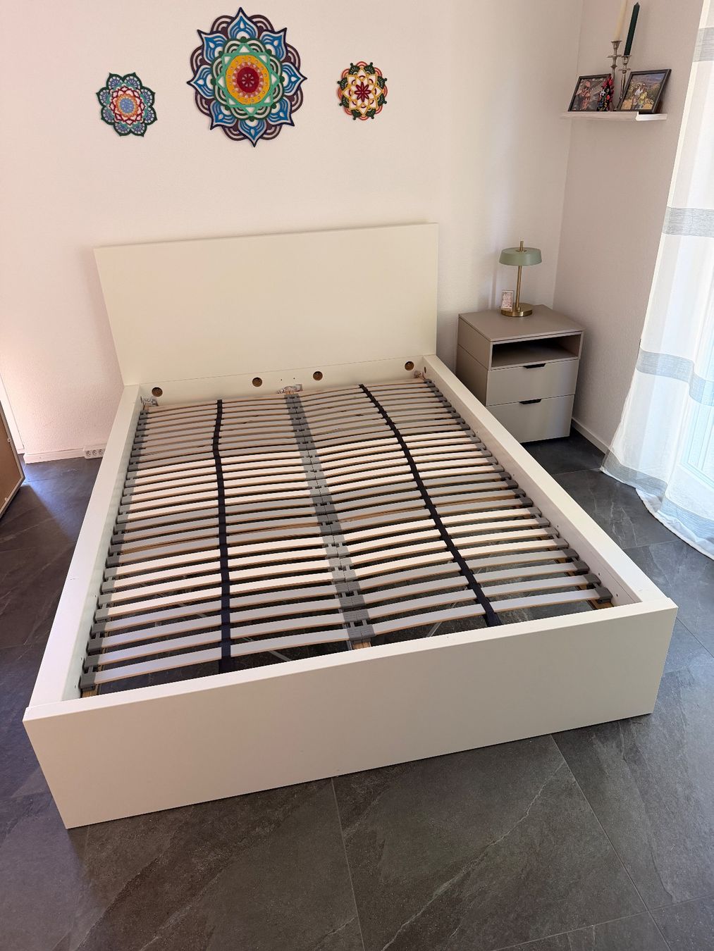 Ikea Betten: Bett Malm mit Matratze – Gebraucht aus Grellingen von bag_dnn7 2