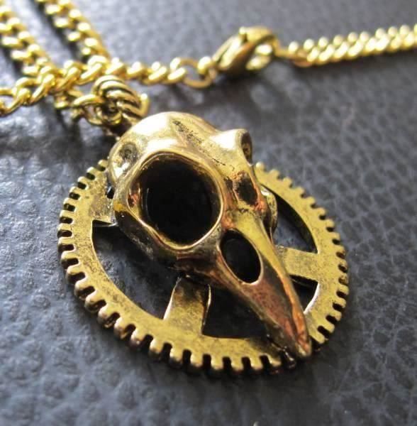 Altri gioielli: Steampunk Skull Schädel Zahnrad Anhänger – Nuovo (secondo la descrizione) da Schwanden GL venduto da UHRKNALL 2