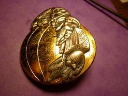 BASEL 2000 GOLD