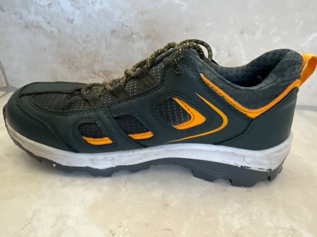 Scarpe per ragazzi: Jack Wolfskin Trekkingschuhe Gr 34 – Usato da Wengi b. Büren venduto da switte 2
