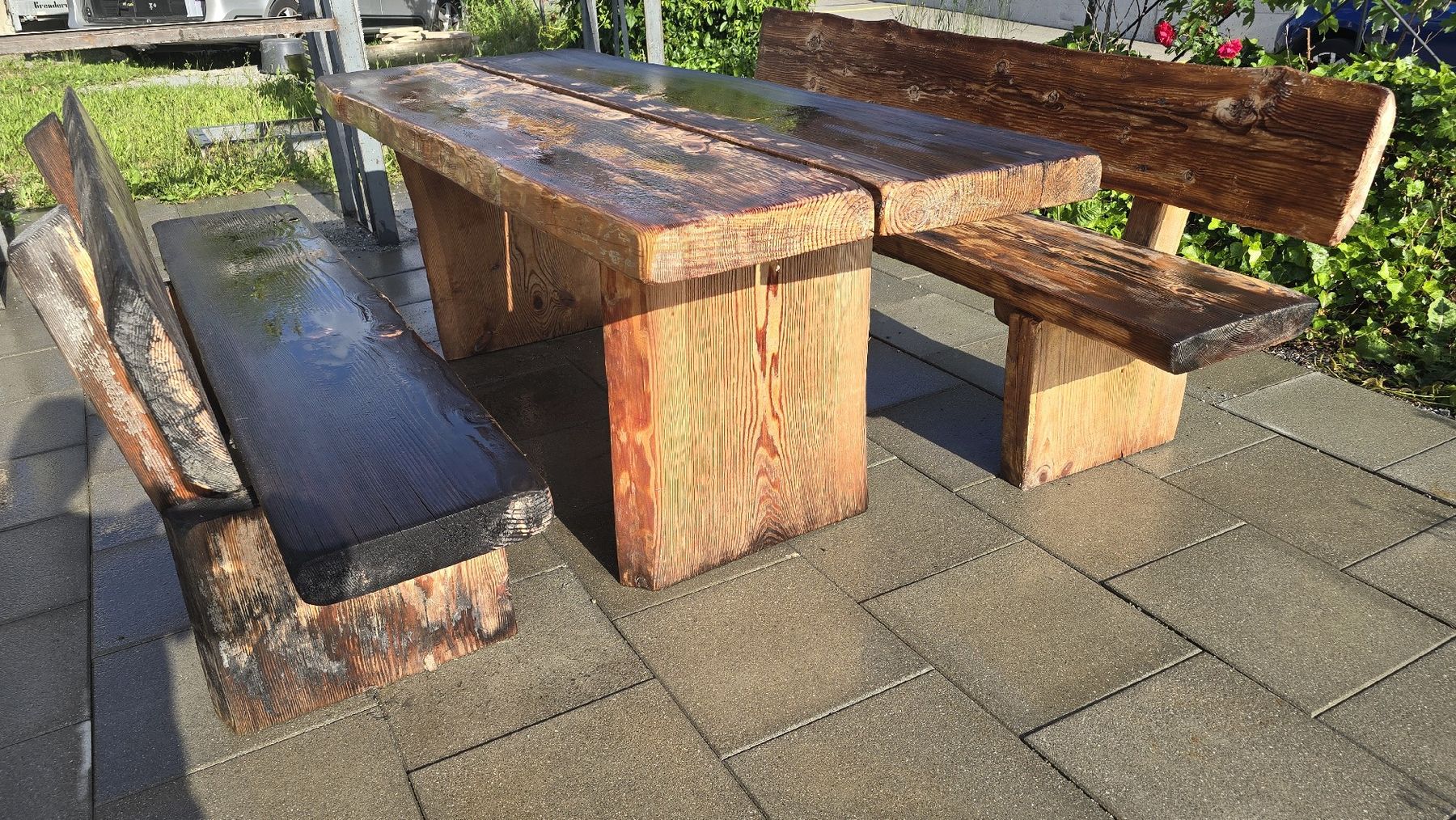 Set di tavolo e panche: Tisch und zwei Sitzbänke Garten – Usato da Einsiedeln venduto da gsundundmunter 2