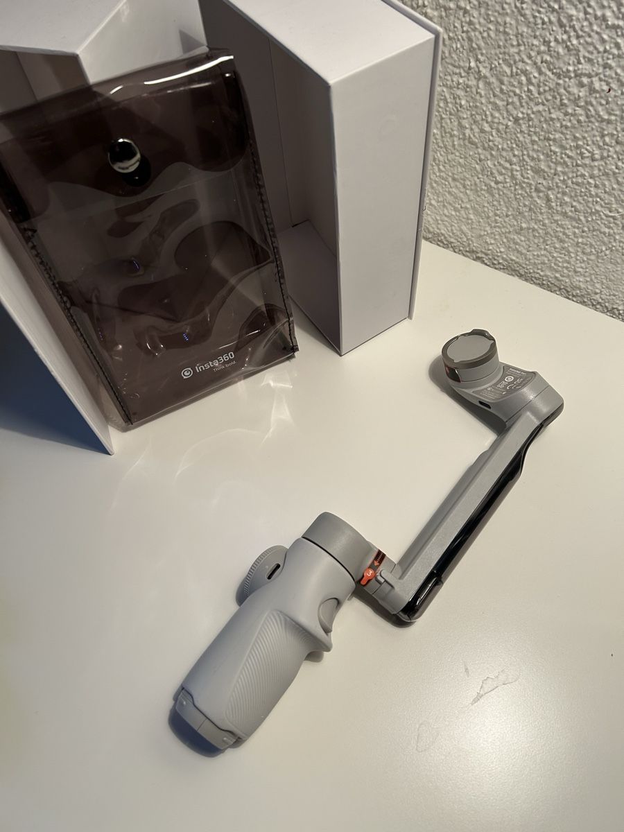 Insta360 Fixations: Insta360 Flow Creator Kit Gimbal - Neuwertig! – Neuf (Voir description) à Steffisburg par betsysclassics 3