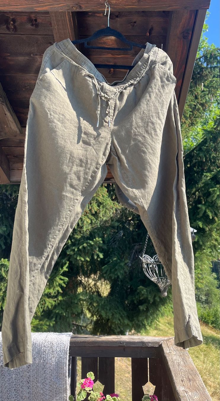 Brax Hosen: Pantalon en lin Brax Gr 42 – Gebraucht aus Ovronnaz von fra_n8h8 1