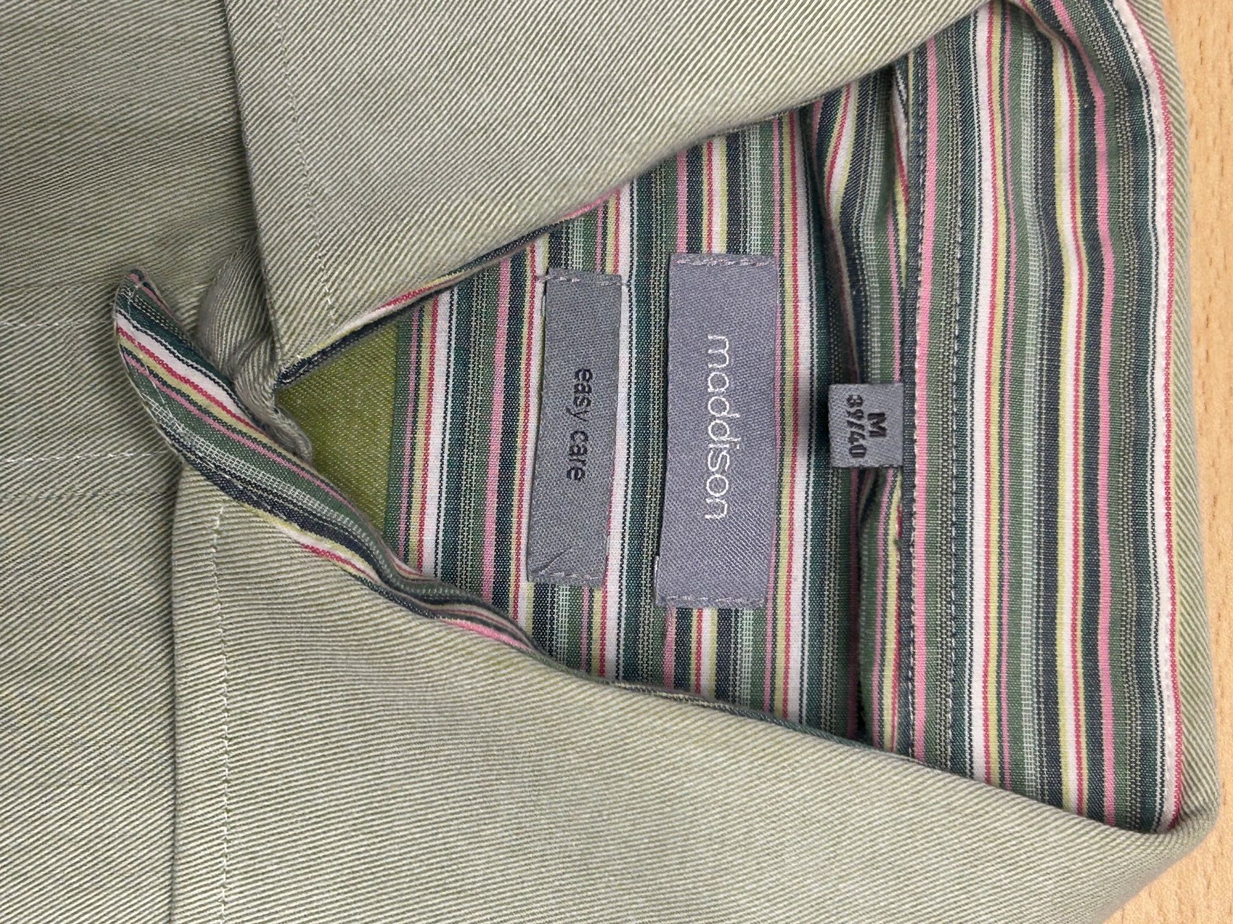 Maddison Hemden: Camicia da uomo – Neu (gemäss Beschreibung) aus Bellinzona von RossoScarlatto 1