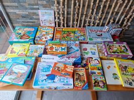 Kinderspiele und Bücher Konvolut diverse Marken gemischt