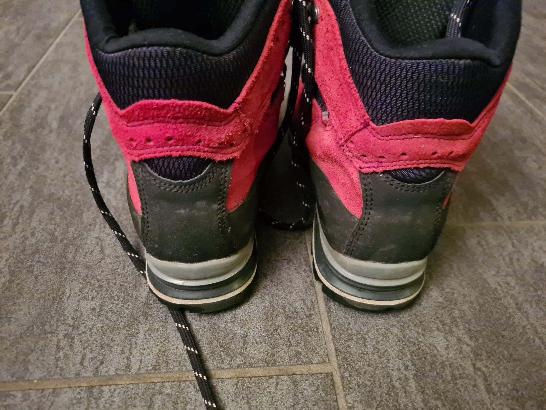 Meindl Scarpe da donna: Meindl Wanderschuhe Damen Digafix Gr. 7 1/2 – Usato da Zürich venduto da cyma02 4
