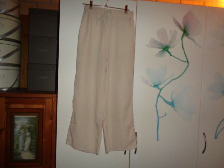 *** beige Hose *** / ab 1.00