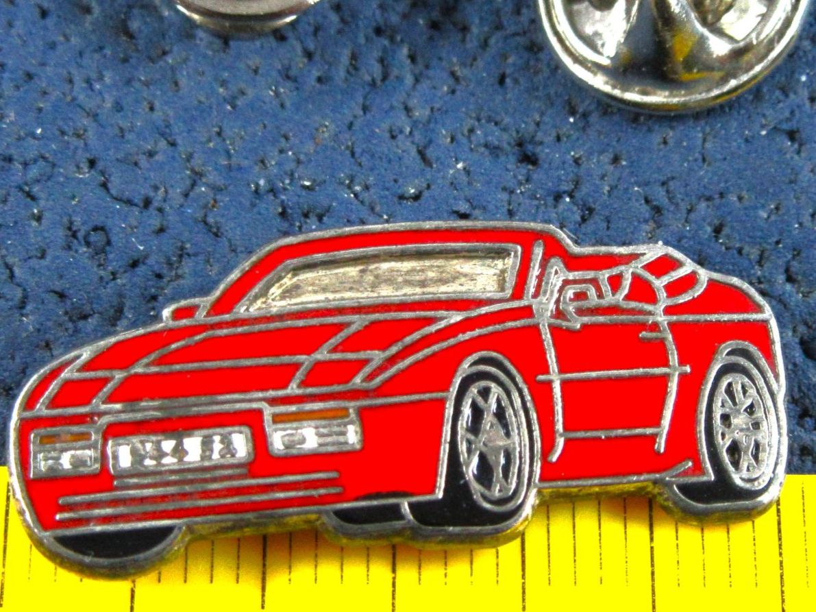Porsche Placchette & Badge: PORSCHE 944 ROT CABRIO AUTO PIN ENAMEL – Usato da Ettingen venduto da Hausi4711 1
