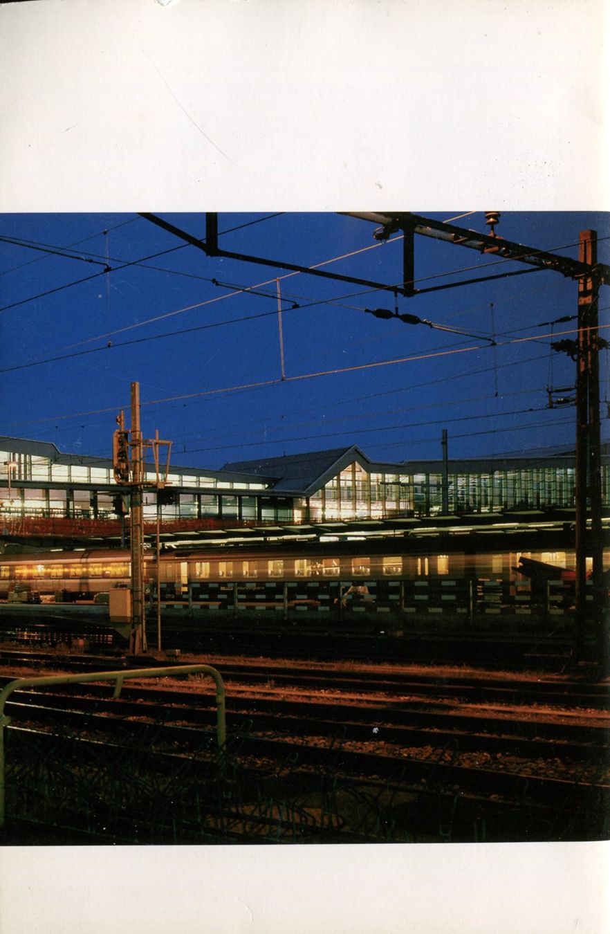Livres: Bahnhof, Basel, Kunstführer – D'occasion à Aarau par Elmaar41 1
