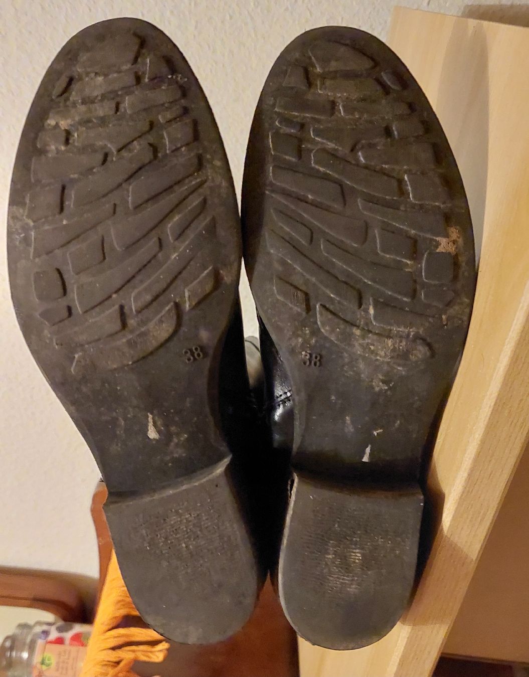 Scarpe da donna: Stiefel, Leder, schwarz, Grösse 38 – Usato da Oberwil BL venduto da Hunajakakku 5