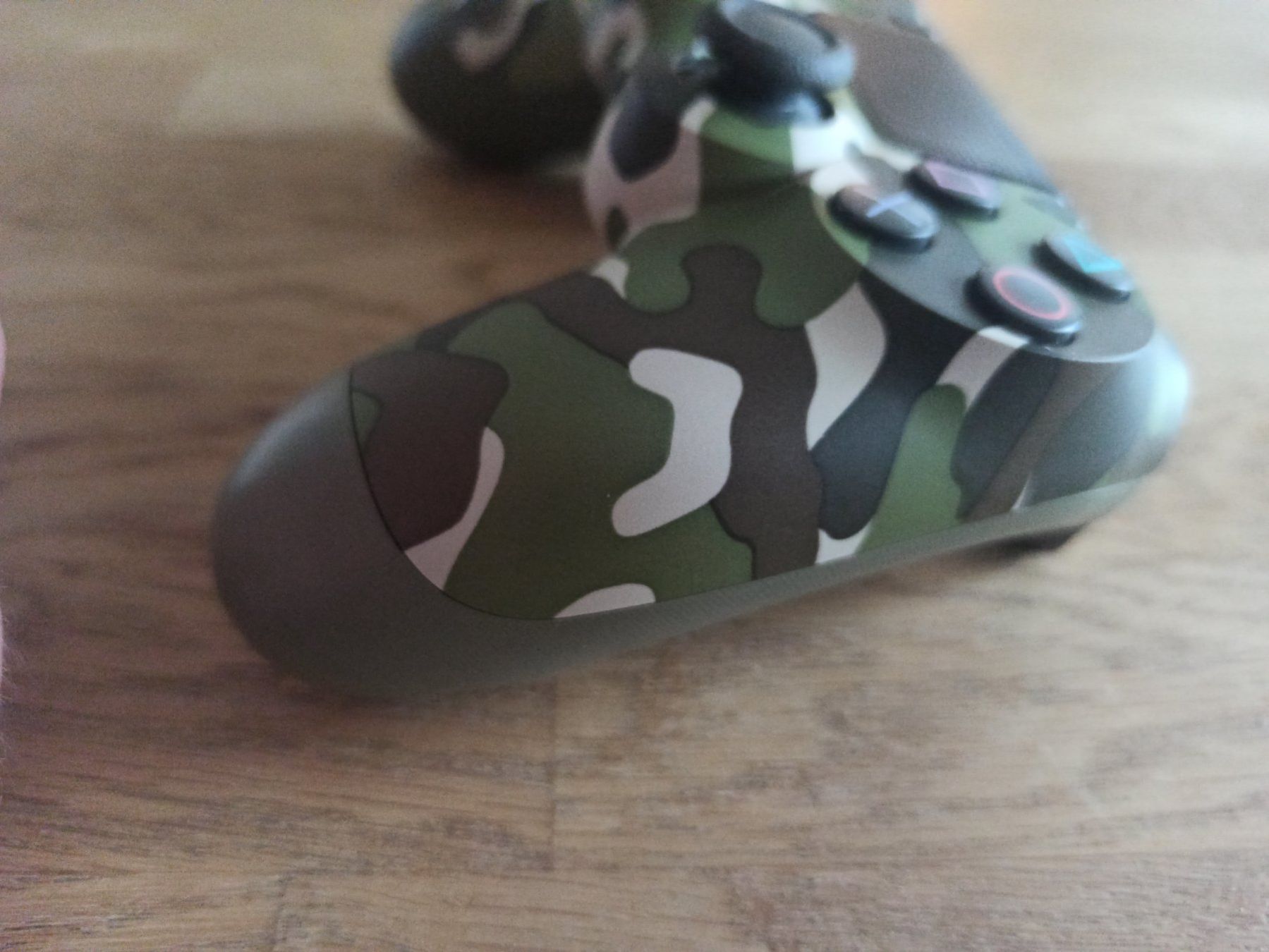 Controller: Original Controller Sony PS4 Wireless DualShock 4 V2 CAMO – Gebraucht aus Oberweningen von mar_87mx 3