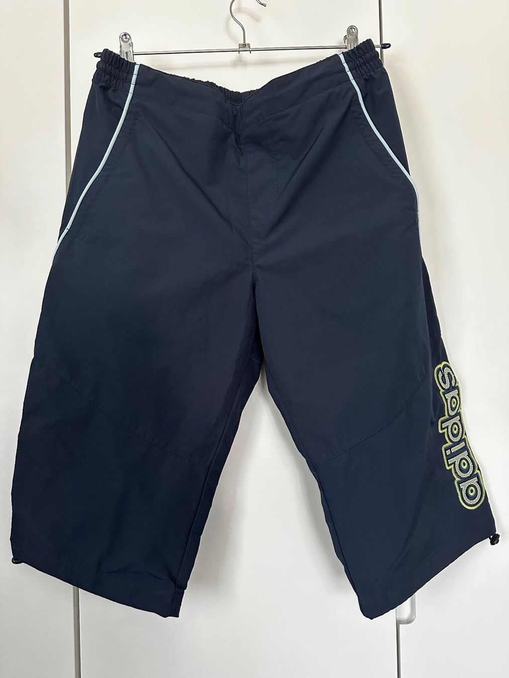Adidas Pantaloni: Adidas Herren Hose Gr. S – Usato da Wagenhausen venduto da vintagesecondhand