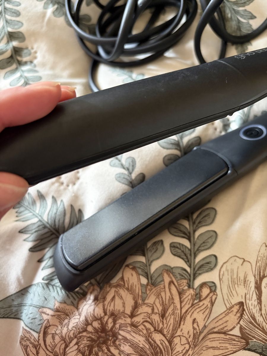 GHD Piastre & Arricciacapelli: GHD Platinium Plus Haarglätter – Usato da Basel venduto da Brunner.T 3