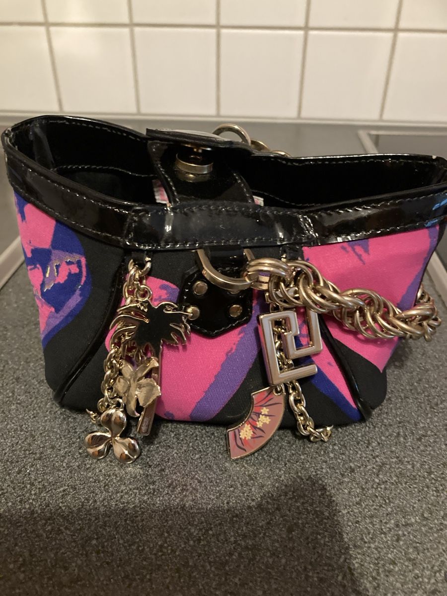 Borse da donna: Sac Versace x H&M, chaîne dorée, tendance – Nuovo (secondo la descrizione) da Plan-les-Ouates venduto da Namorona 2