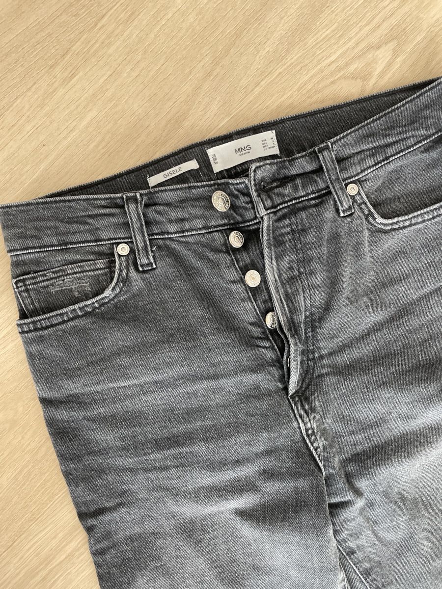 Mango Jeans: Jeans Mango – Usato da Grenchen venduto da Mina1811 1