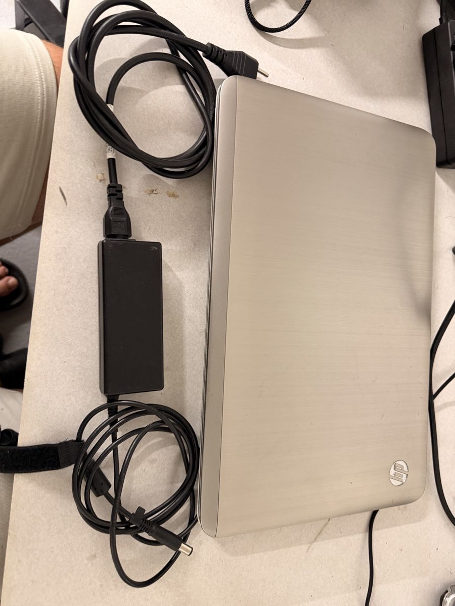 Dell Portables: Laptops 7  – D'occasion à Seewen SZ par nik_89bh 5