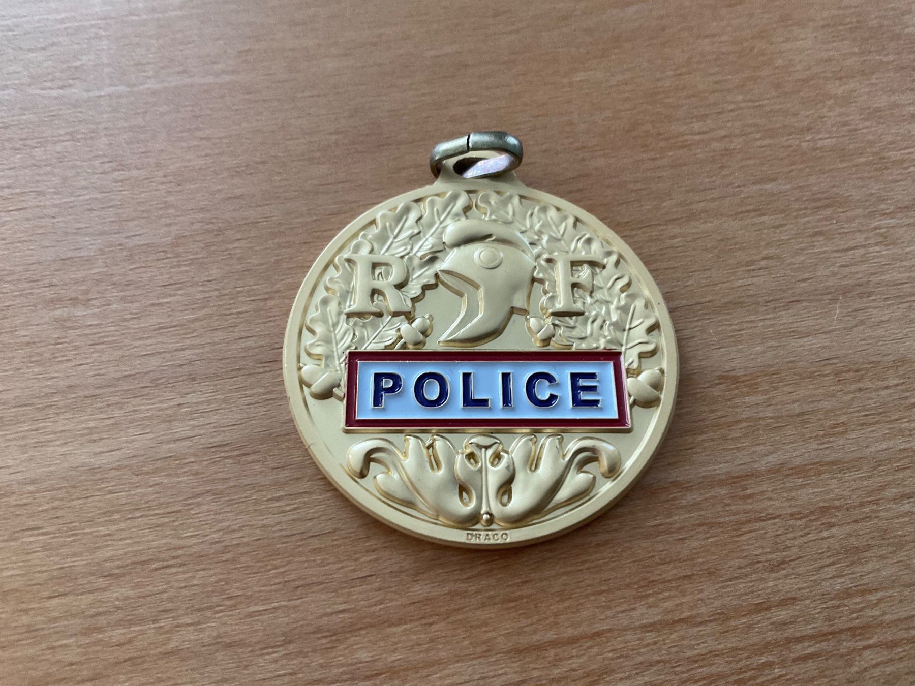 Placchette & Badge: Französische Polizei Medaille / Abzeichen – Usato da Lugano venduto da Persepolis
