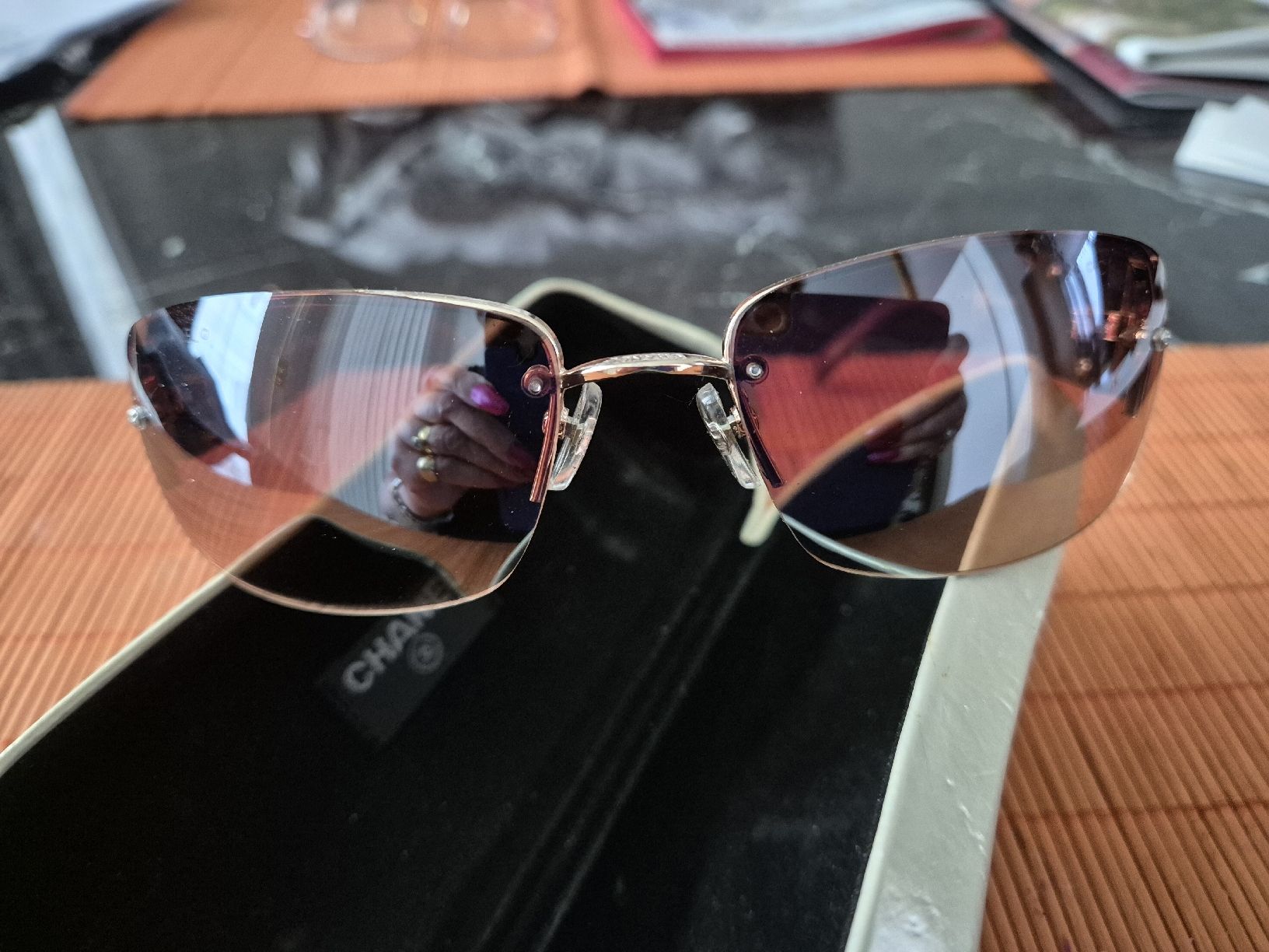 Chanel Occhiali & Lenti: Chanel Sonnenbrille – Nuovo (secondo la descrizione) da Schaffhausen venduto da Karat0