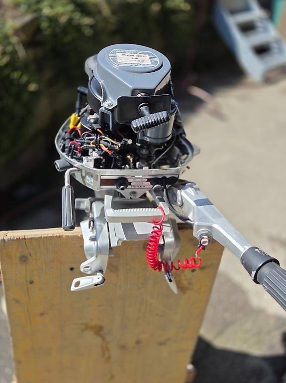 Motoren: Honda Ausenbordmotor  BF8B, Langschaft – Gebraucht aus Oberbalm von Drake60 4