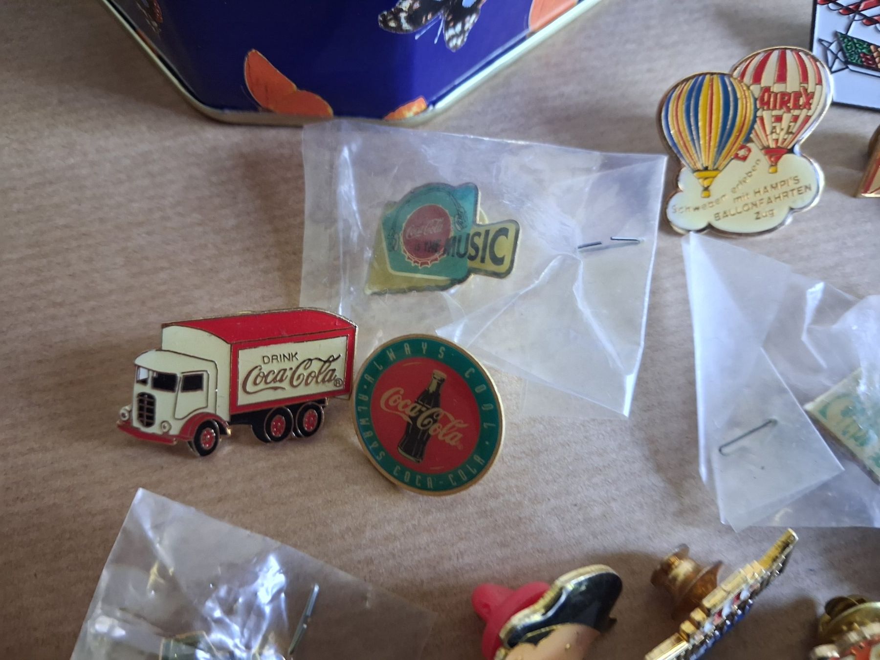 Placchette & Badge: a/ 100+ Pins mit Verschluss – Usato da Hagendorn venduto da siwasi3 6