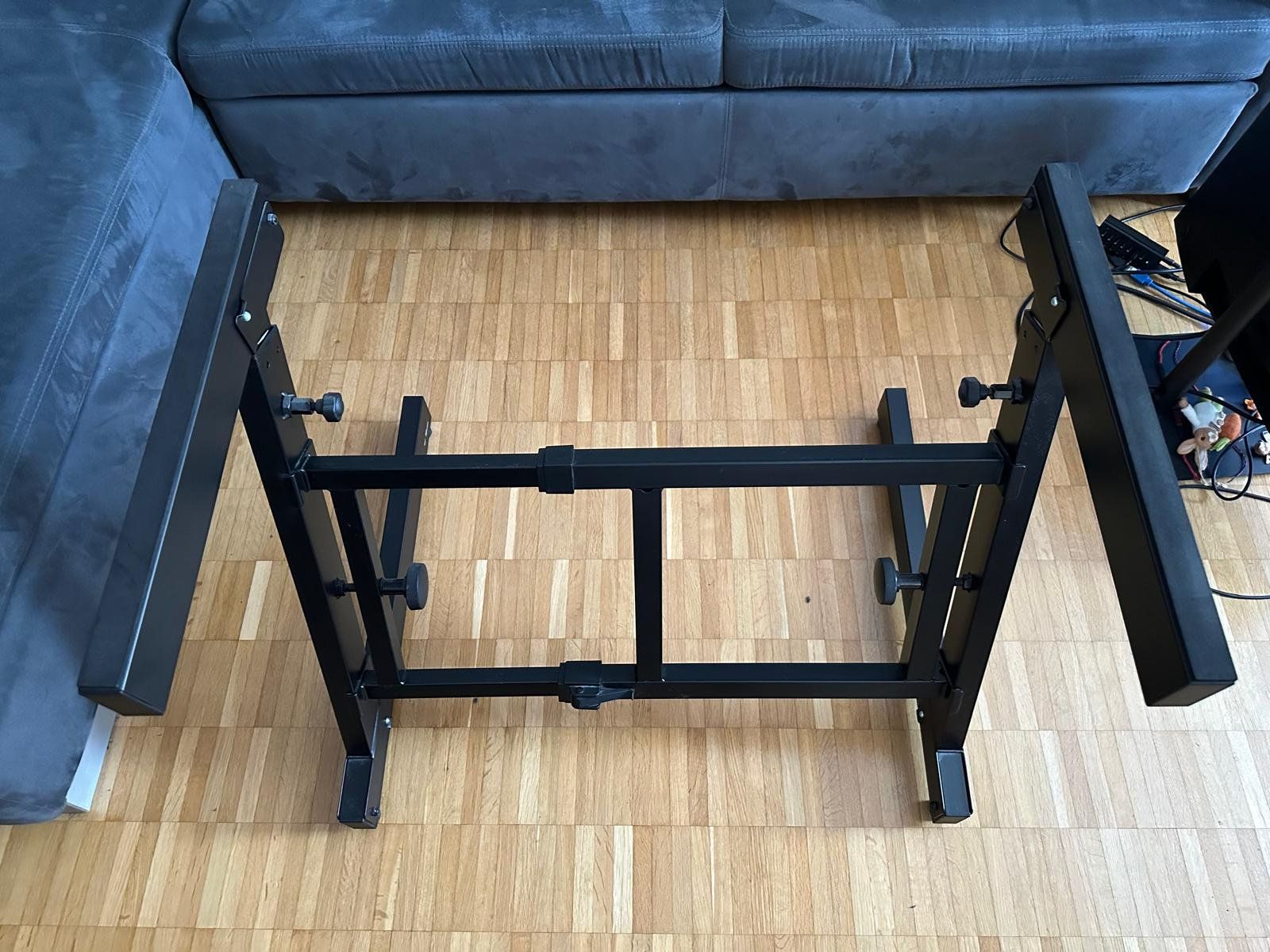 Supports pour instruments & partitions: Roland KS-11Z Keyboard Ständer – D'occasion à Zürich par mischa1234 3