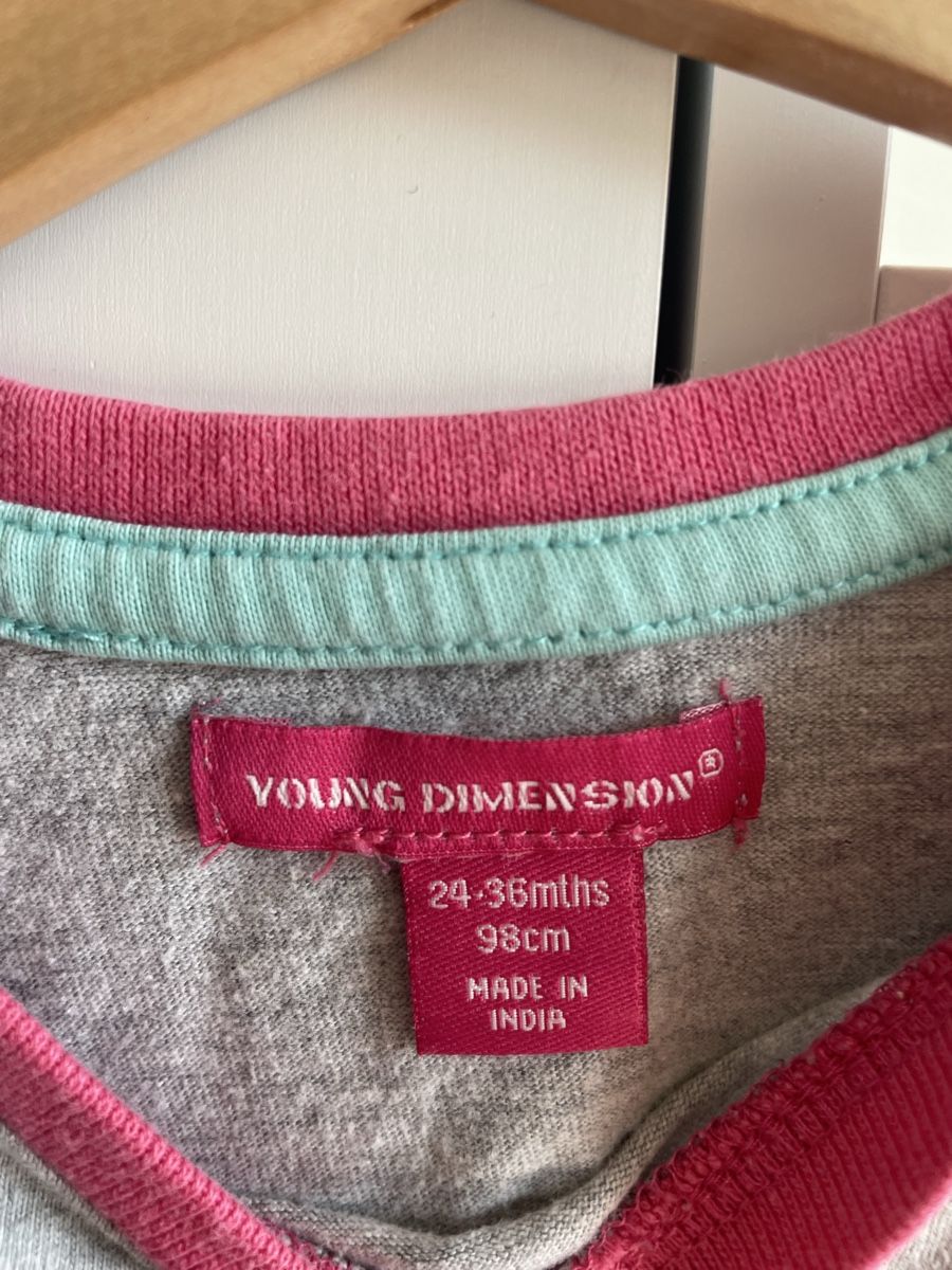 Camicette, T-shirt & Top: Gr. 98 t-shirt – Usato da Wädenswil venduto da flo8820 1