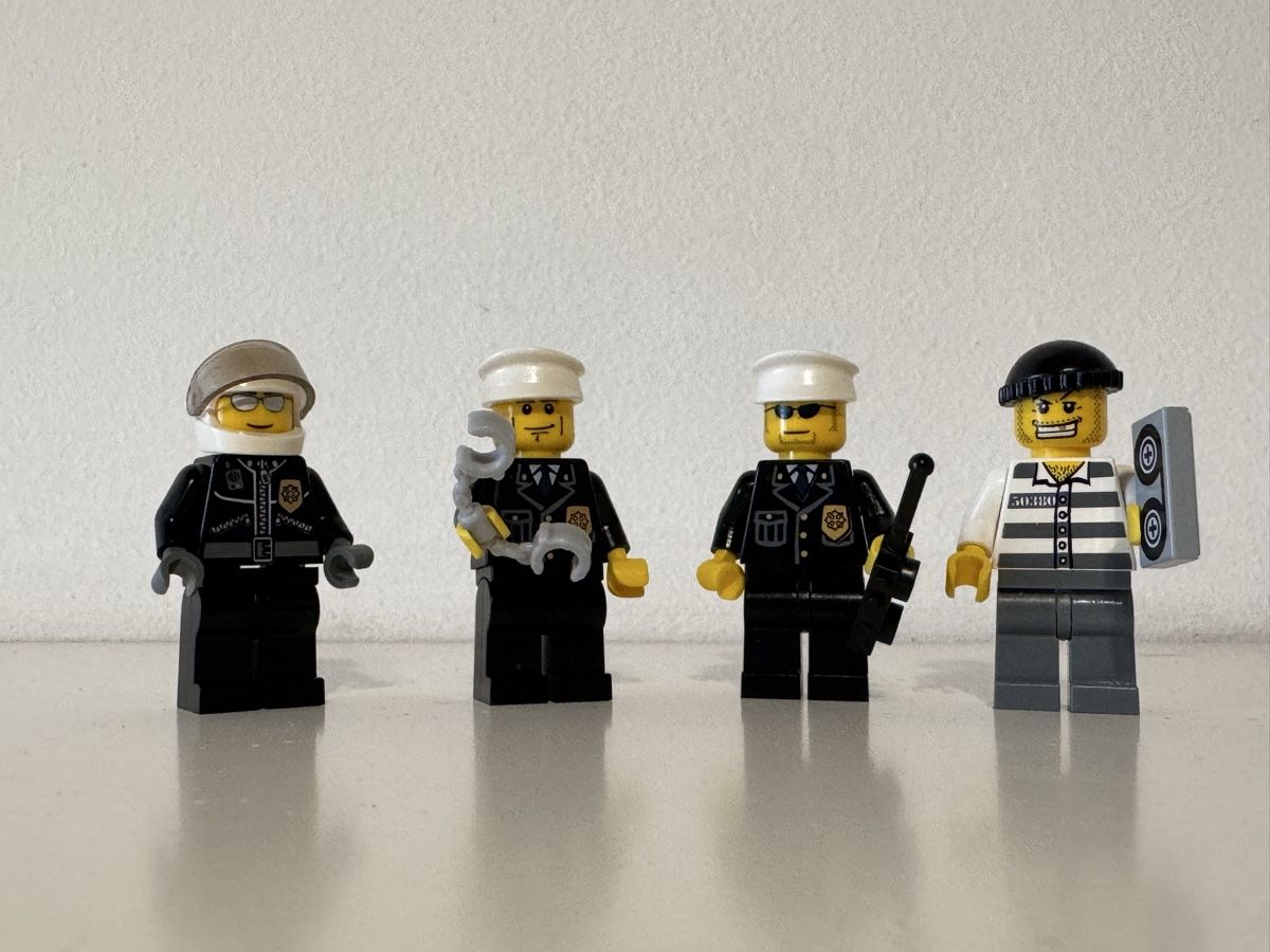 Lego Kit di costruzioni: Lego City - Police Command Center 7743 – Usato da Comano venduto da alice_x26x 1