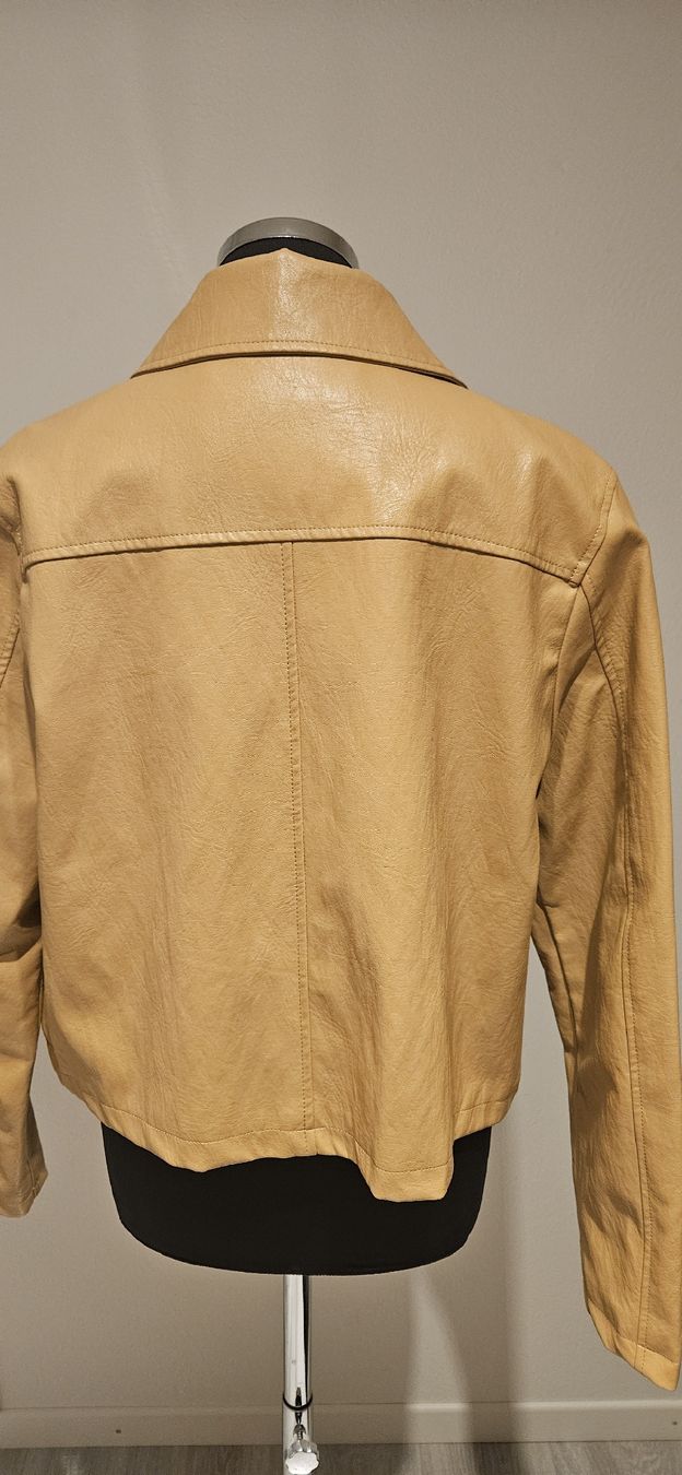 Jacken: Kunstleder Jacke – Neu (gemäss Beschreibung) aus Dübendorf von mutti66 2