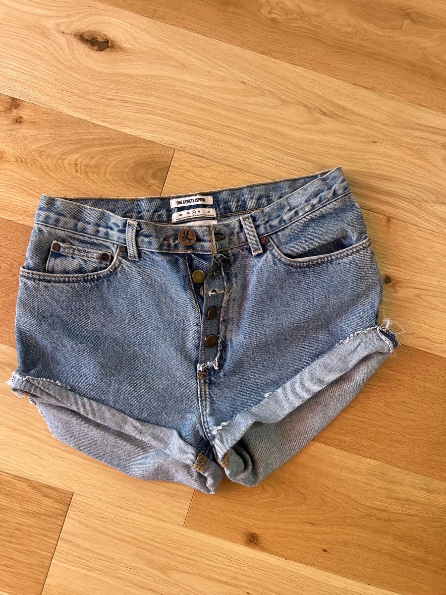 Jeans: Shorts One teaspoon taille S  – D'occasion à Lutry par roxypoxy
