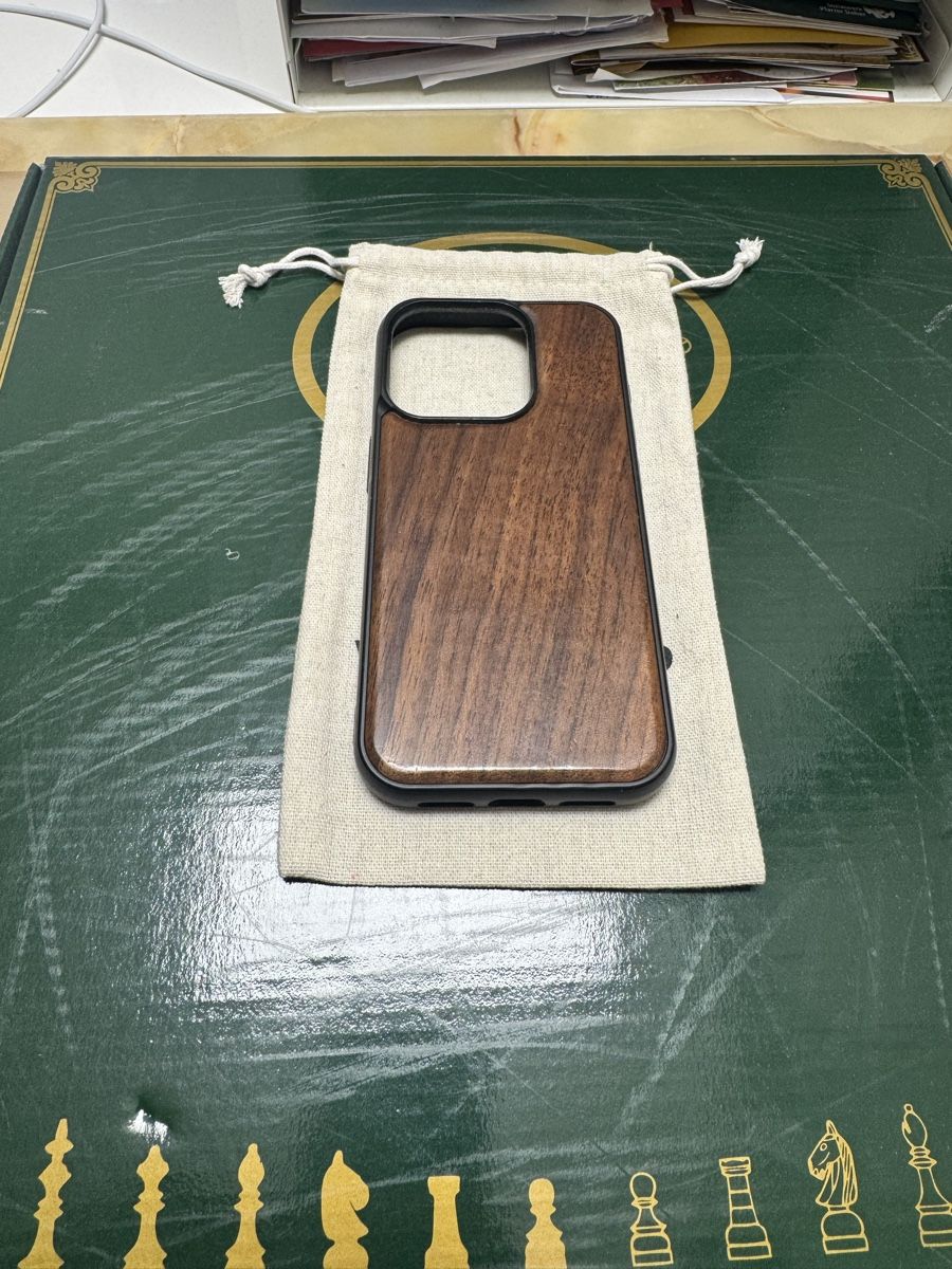 Apple Coques & Protection écran: Handyhülle IPhone 15 Pro – Neuf (Voir description) à Zürich par dav_yb9q