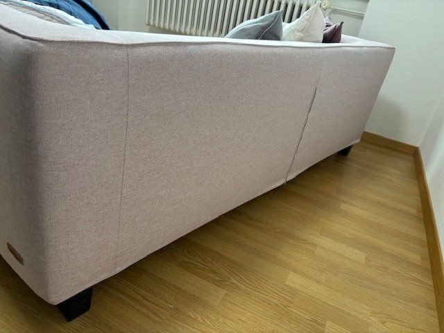 Divani: Canapé 2-3 places Poltronesofa rose – Usato da Biel/Bienne venduto da almercaa 3