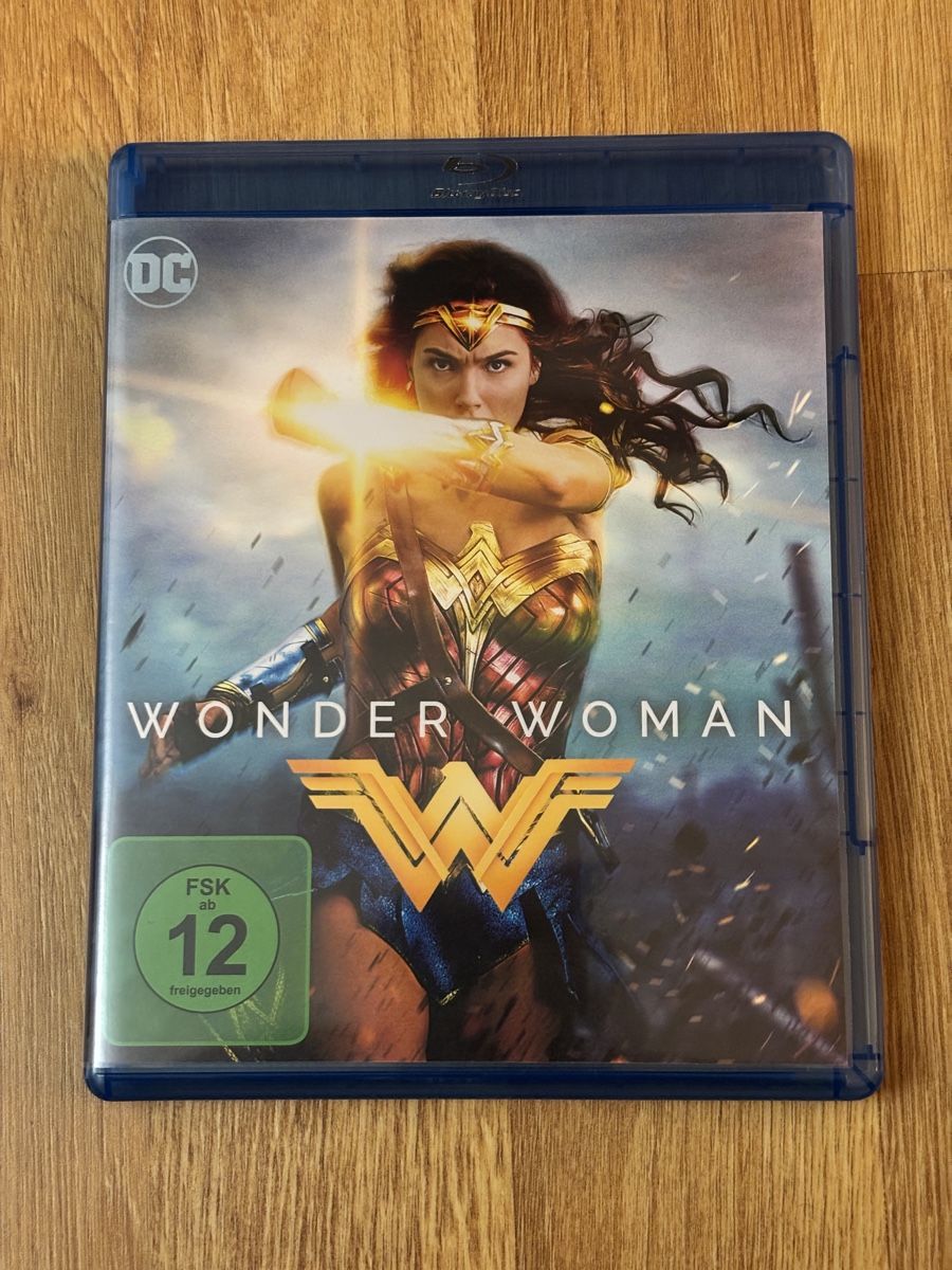 Alle DVDs: Wonder Woman Blu-ray – Gebraucht aus Luzern von Armastra