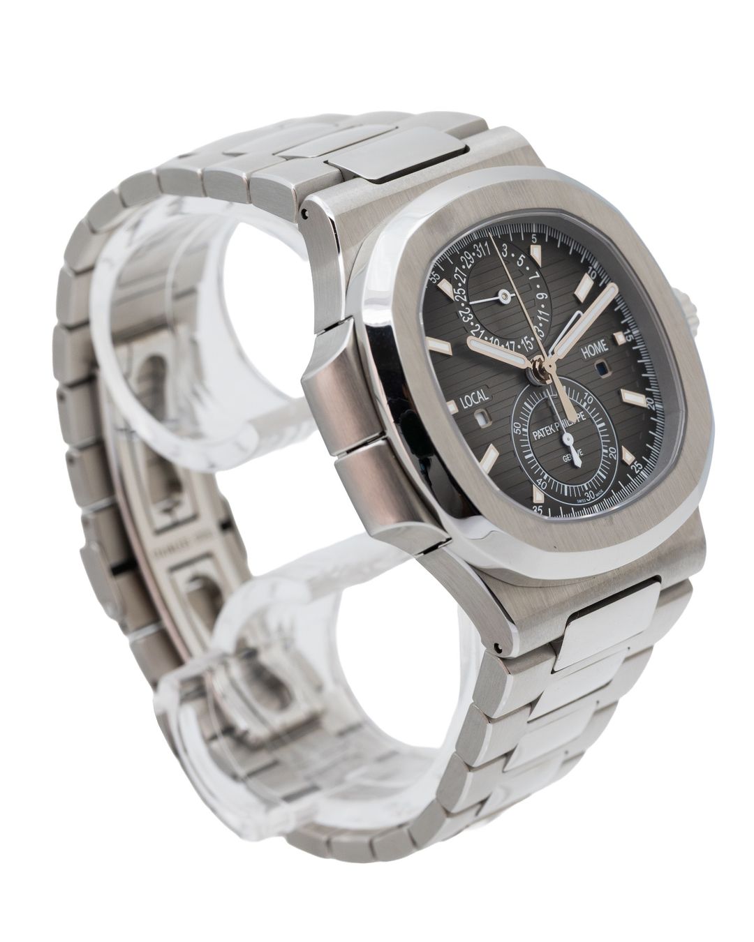 Patek Philippe Uhren: Patek Philippe Nautilus 5990/1A Full set Unworn 2019 – Neu und originalverpackt aus Genève von aspaklariacollection 1