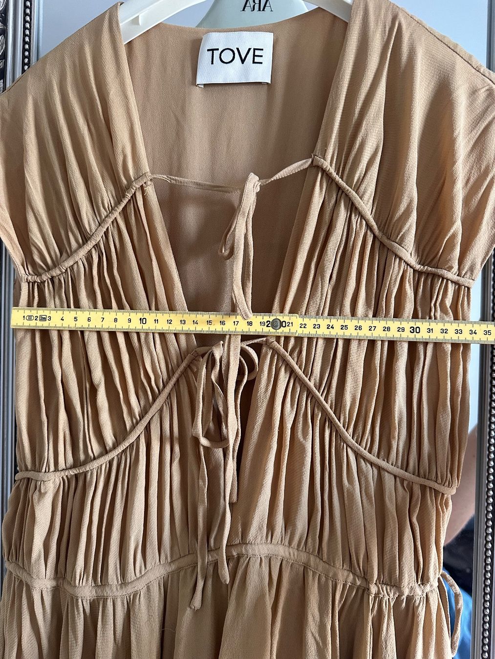 Robes: TOVE Flores Kleid – D'occasion à Basel par uyuni01 8