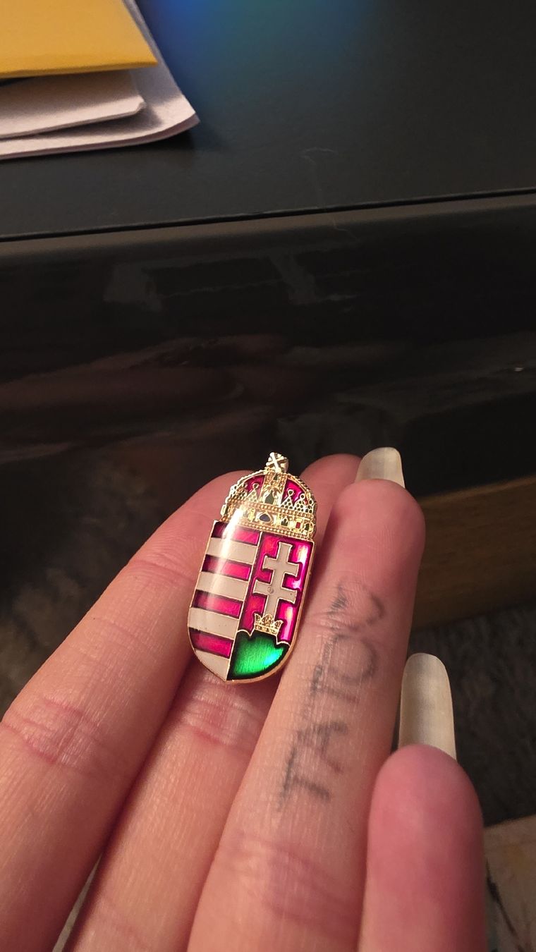Broches & Aiguilles: Pins aus Ungarn – Neuf avec emballage d'origine à Widen par kev_f5vk 2