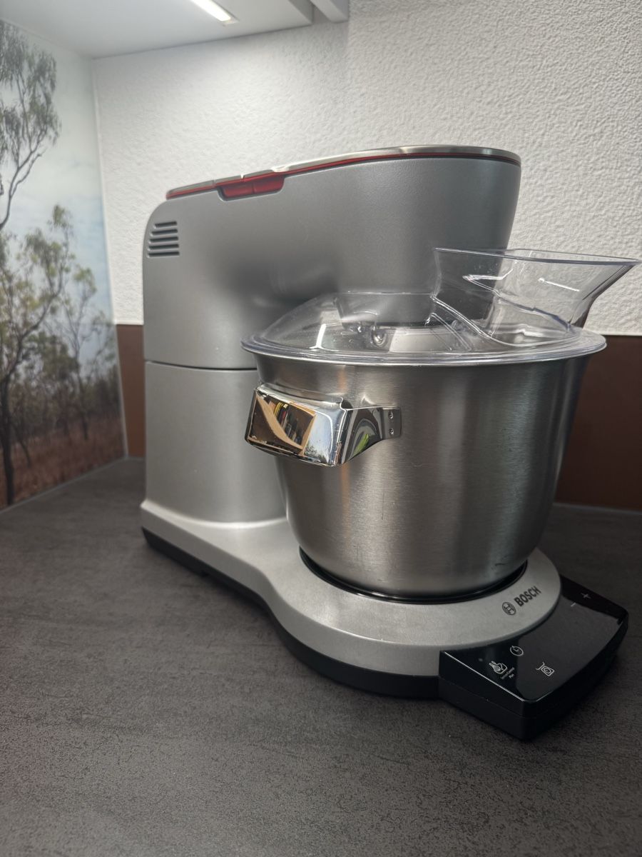 Bosch Elettrodomestici da cucina: Küchenmaschine Bosch Optimum 1500W – Usato da Knonau venduto da Dodo137
