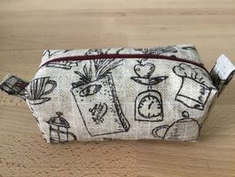Tasche / Necessaire / Kosmetiktasche / Etui, neue Handarbeit