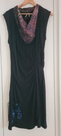 Desigual, Schickes Sommerkleid, Gr. 38, ideal für warme Tage