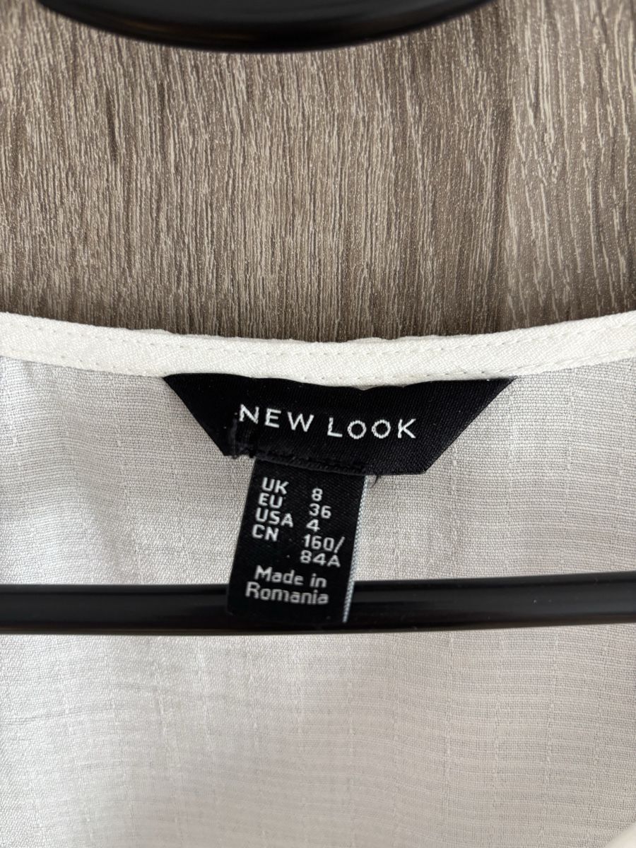 New Look Chemisiers: Bluse New Look weiss Grösse 36 – D'occasion à Rünenberg par ZwergLi100 1