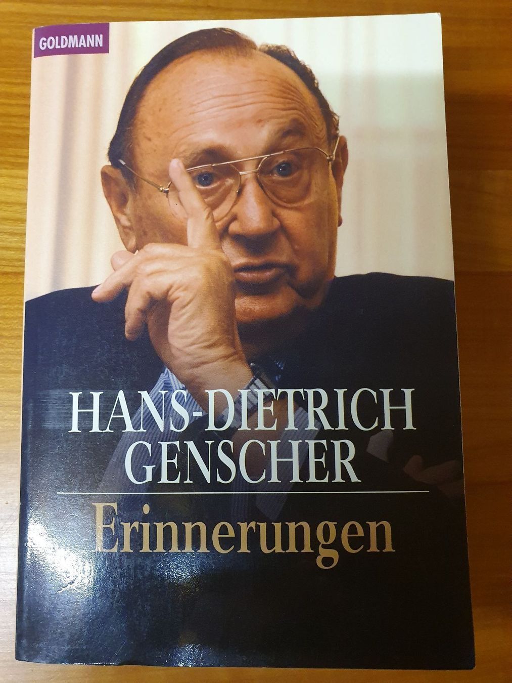 Bücher: Hans Dietrich Genscher - Erinnerungen – Gebraucht aus Oberdorf BL von BaldenEagle
