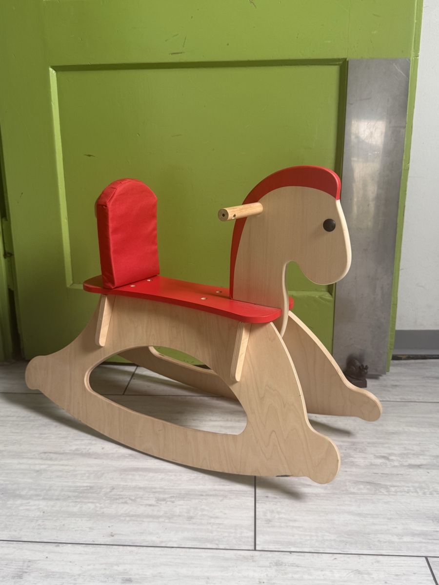 Hape Sonstige Gartenschaukeln: Schaukelpferd Hape Holz  – Gebraucht aus Villmergen von bubblevintage 1