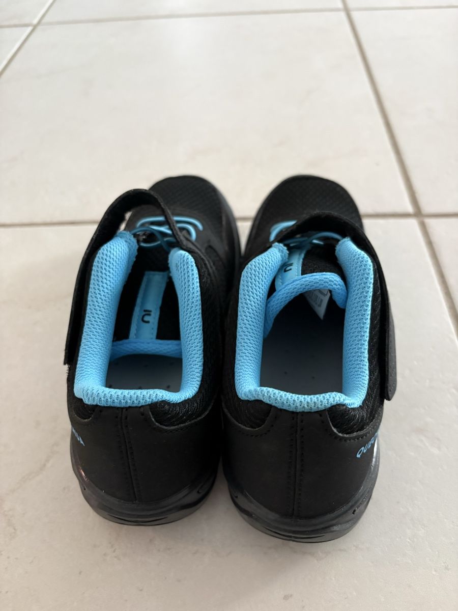 Decathlon Schuhe für Jungen: Kinderschuhe Quechua Grösse EU 33 – Neu (gemäss Beschreibung) aus Tägerig von Jazz_87 1