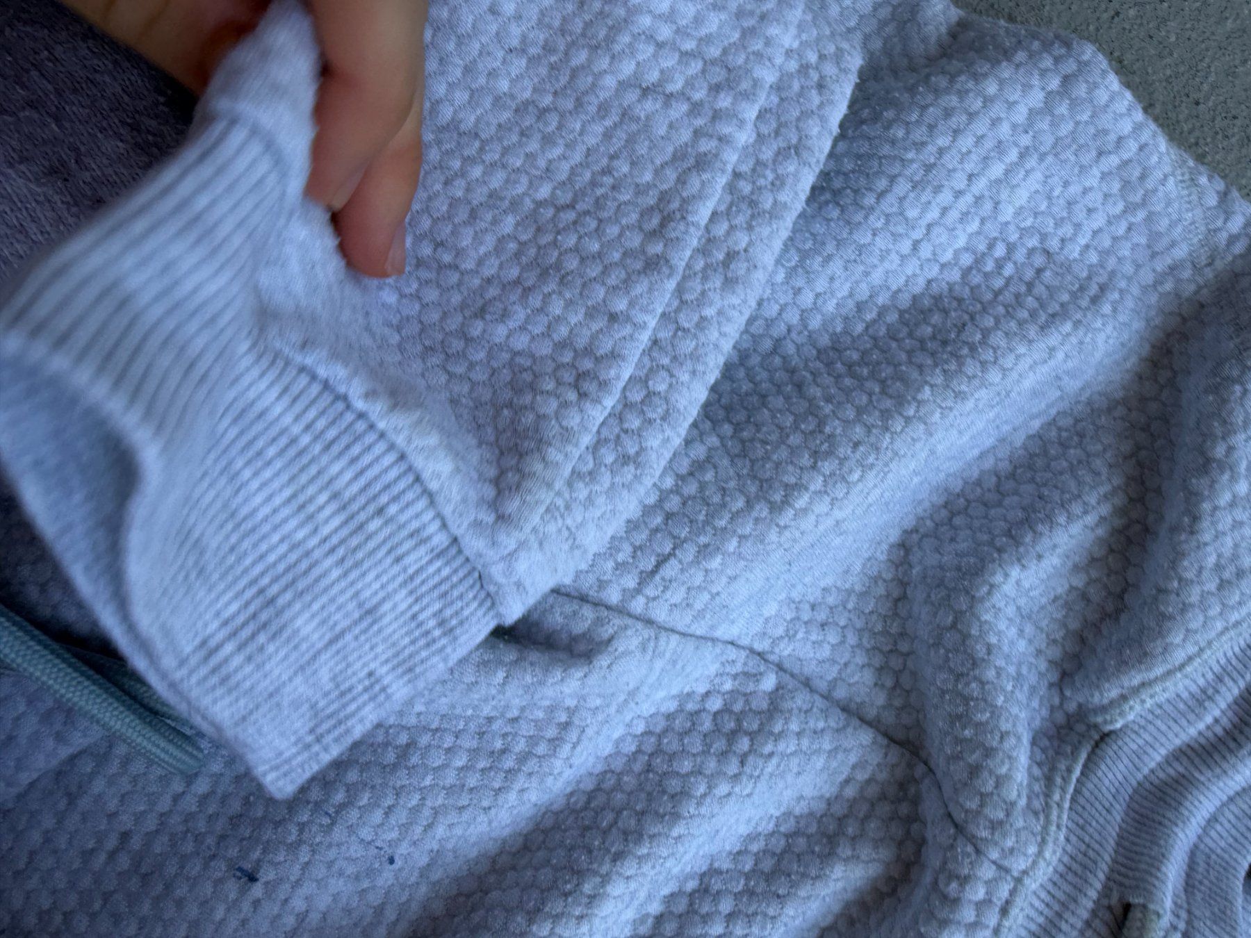 Anzüge: Kinder Jogginganzug grau – Gebraucht aus Riehen von ann_76jw 5