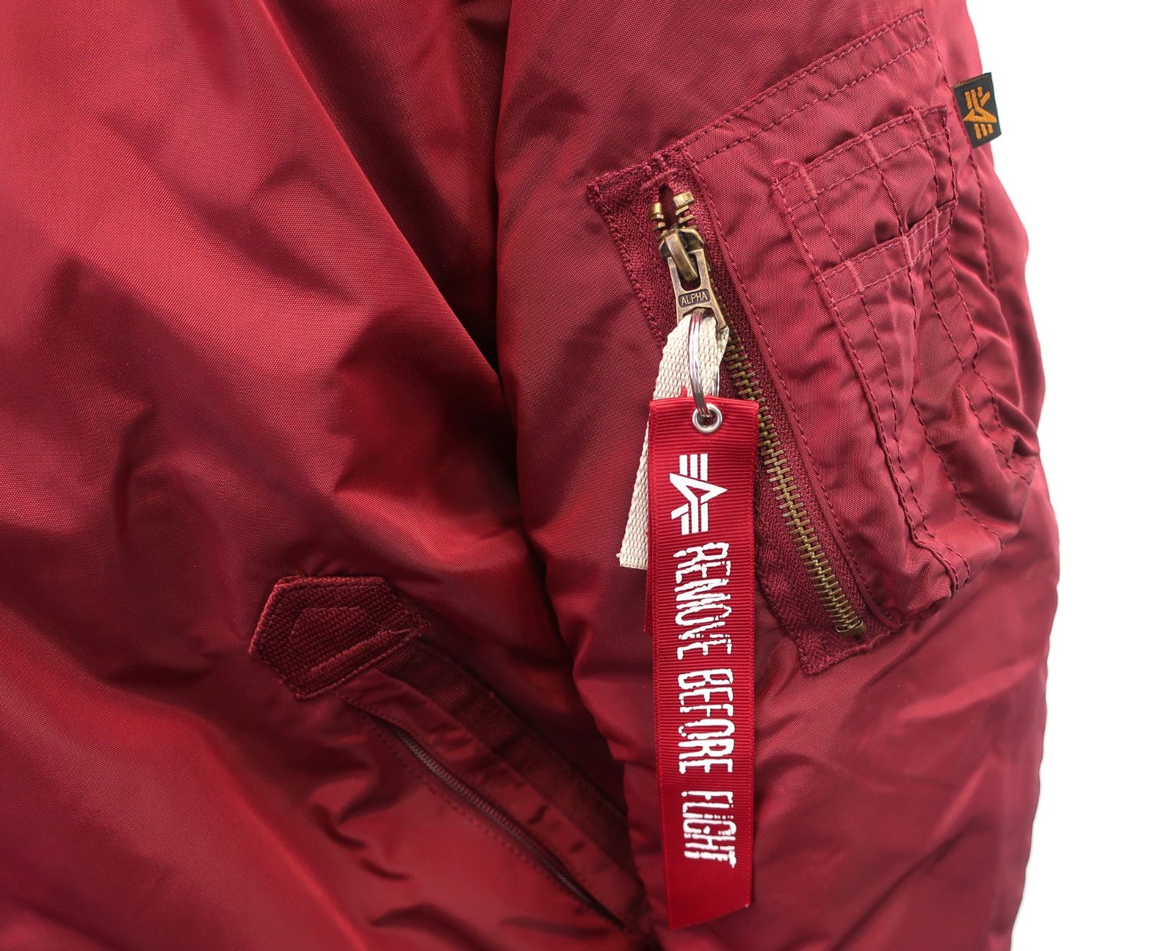 Alpha Industries Giacche: Alpha Industries Winterjacke – Usato da Volketswil venduto da brockipfannenstil 5