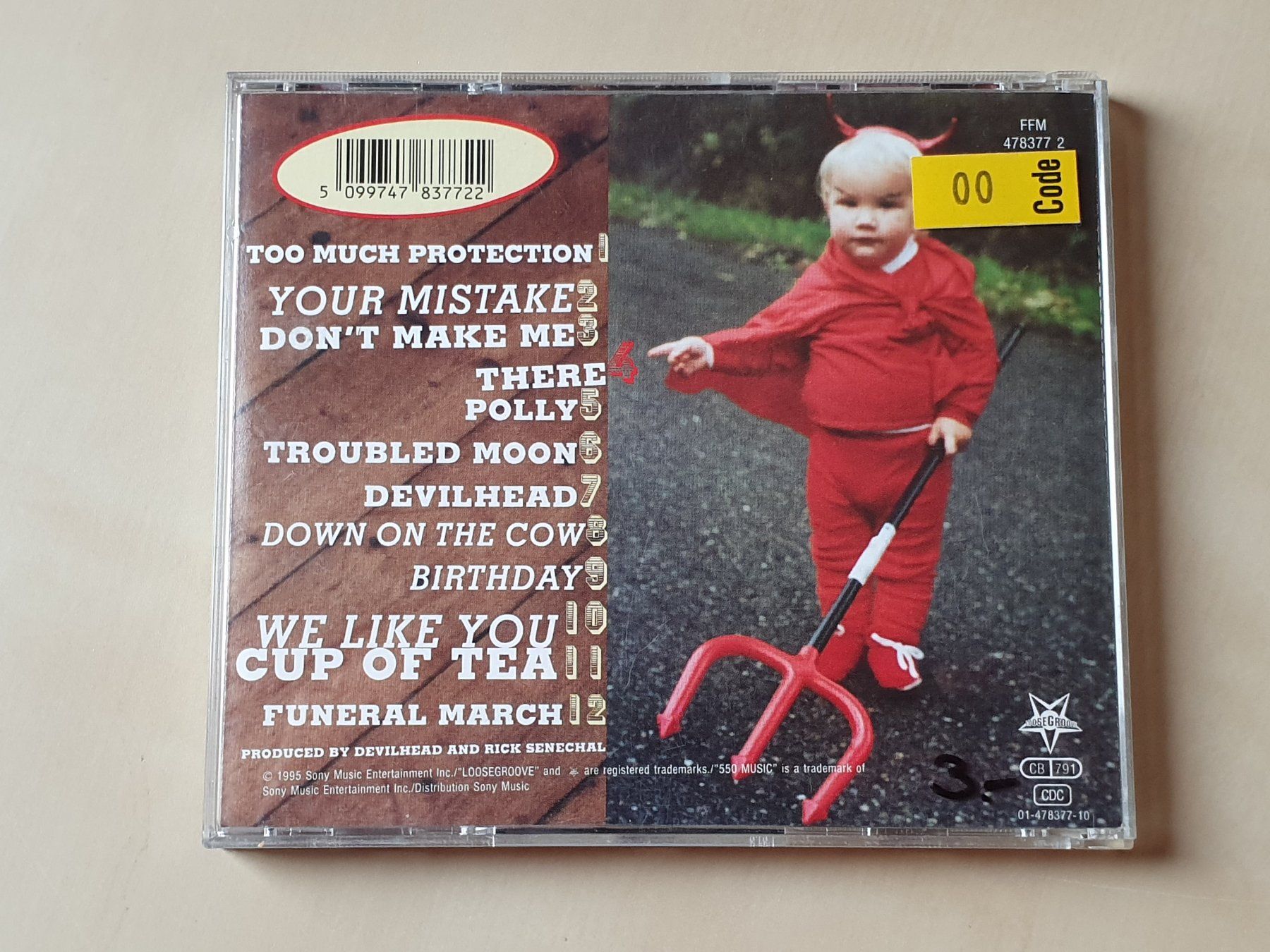 CDs: Devilhead your Ice Creams dirty – D'occasion à Stansstad par collectorsshop 1
