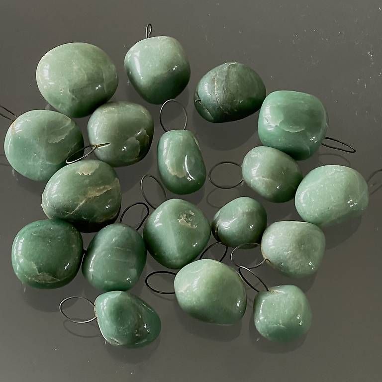 Mineralien & Heilsteine: Jade Heilsteine – Gebraucht aus Zürich von So_ 3