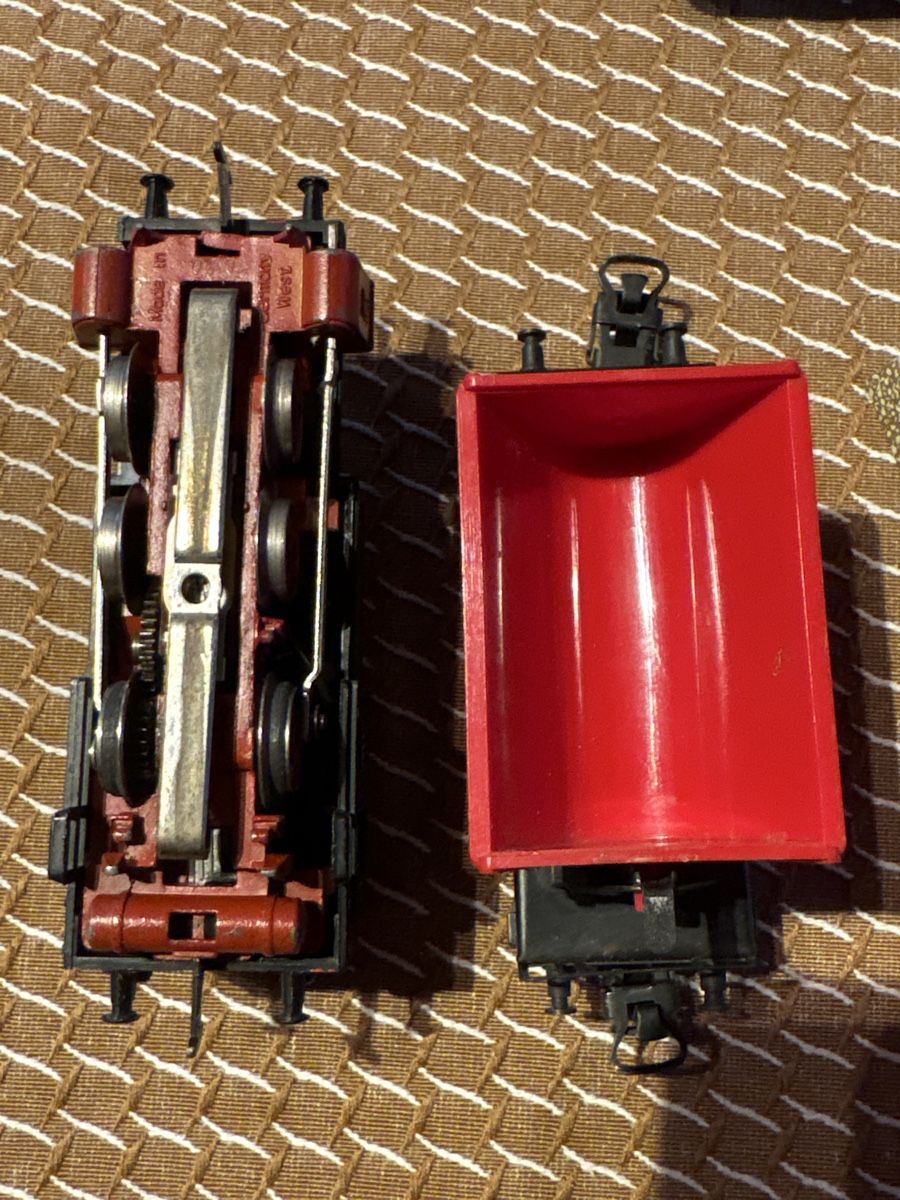 Märklin Modellini di ferrovie: Marklin vintage, trains et rails divers! – Usato da Ste- Croix venduto da boutondor64 3