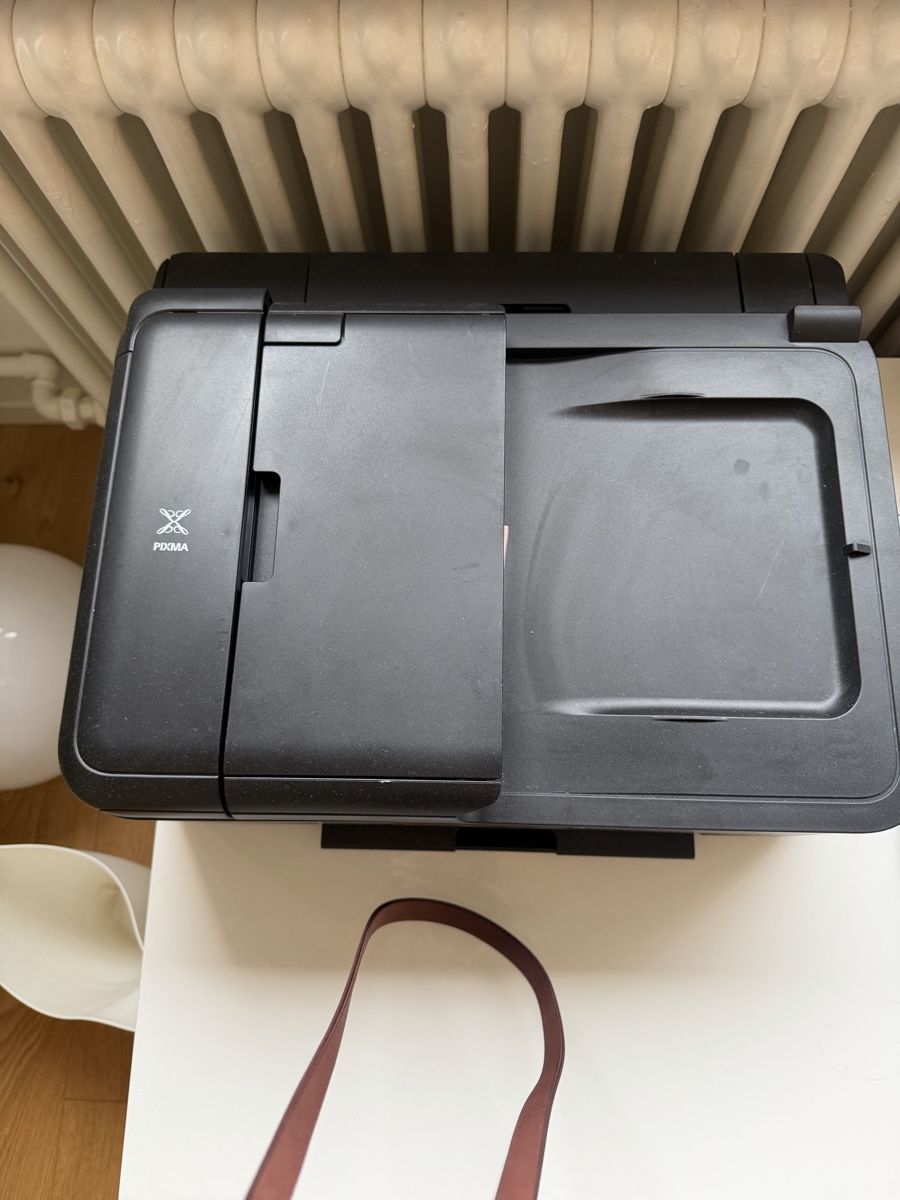 Canon Stampanti: Canon PIXMA TS5050 Printer - Black, Great Condition! – Usato da Arni AG venduto da sta_fl28