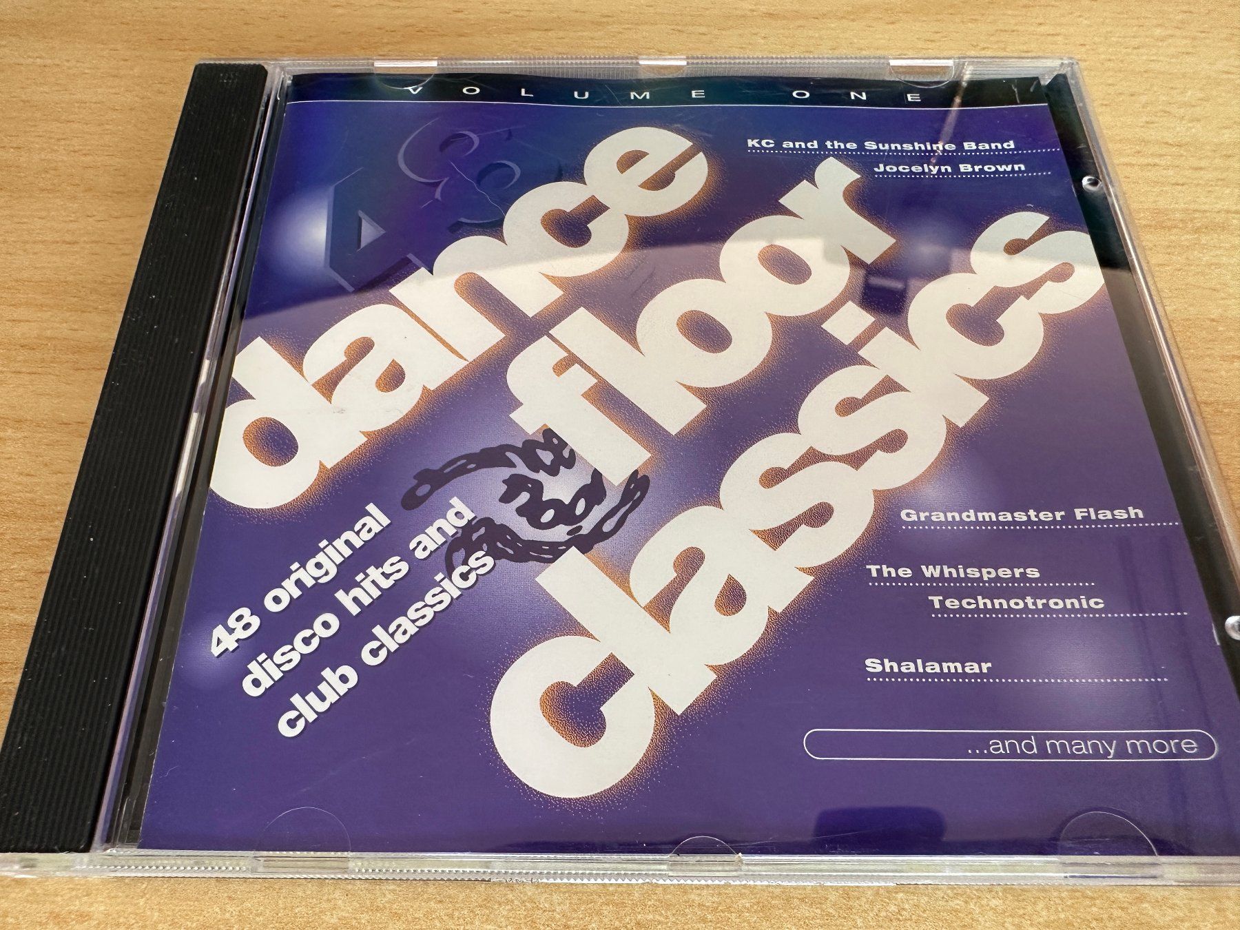 CD: Various – Dance Floor Classics - 3 CD – Usato da Rikon im Tösstal venduto da Alpenmutz 3
